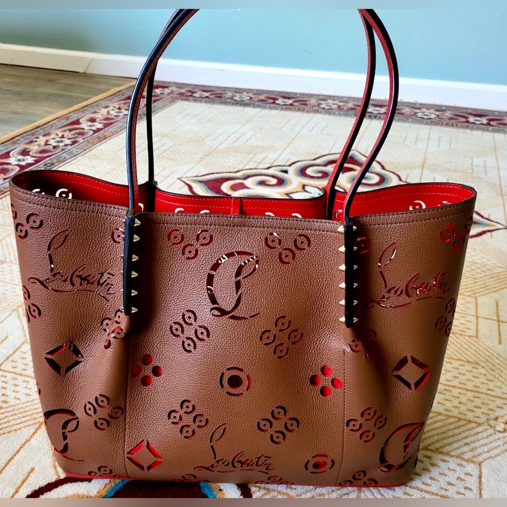 Christian Louboutin Large Cabarock large loubinthesky biscotto lasercut tote
